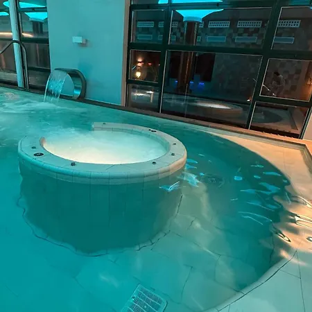 Отель Balneario De